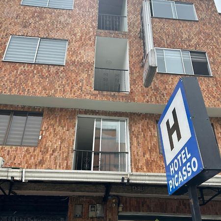 Hotel Picasso 70 เมเดยิน ภายนอก รูปภาพ