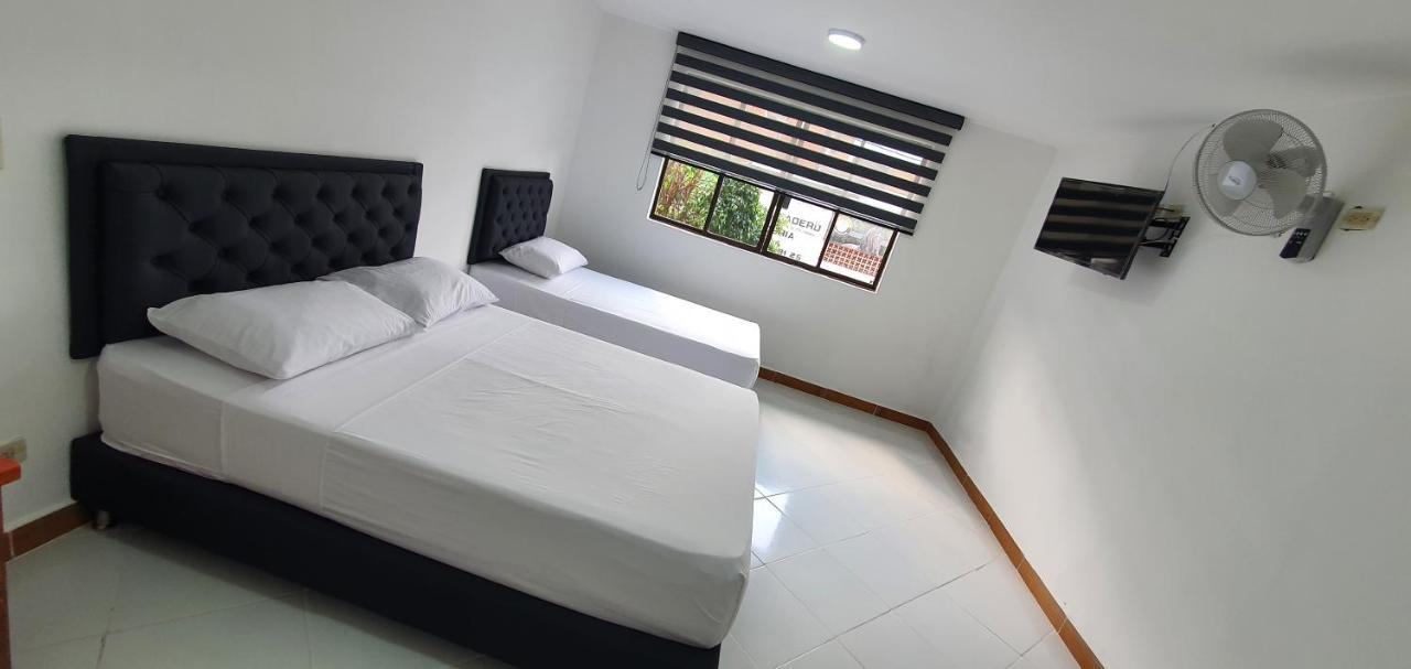 Hotel Picasso 70 เมเดยิน ภายนอก รูปภาพ
