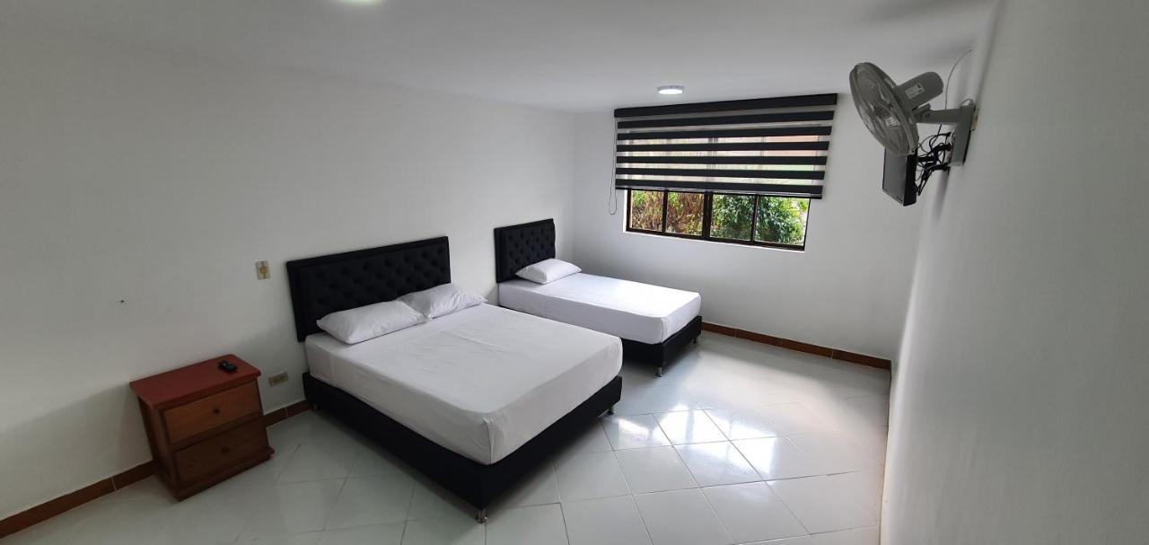 Hotel Picasso 70 เมเดยิน ภายนอก รูปภาพ